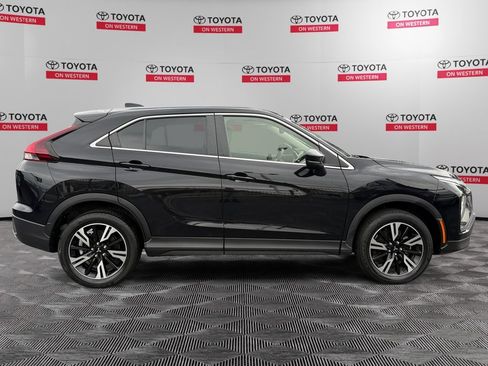 Used 2024 Mitsubishi Eclipse Cross SE AWD/4WD image 4
