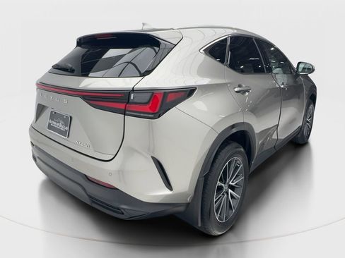 Used 2022 Lexus NX 250 FWD image 7