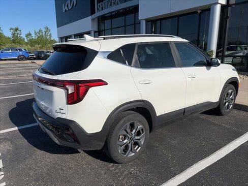 Certified 2024 Kia Seltos S AWD/4WD image 4