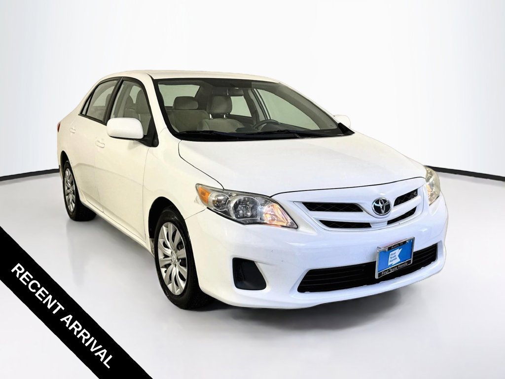 Used 2012 Toyota Corolla LE FWD image 1