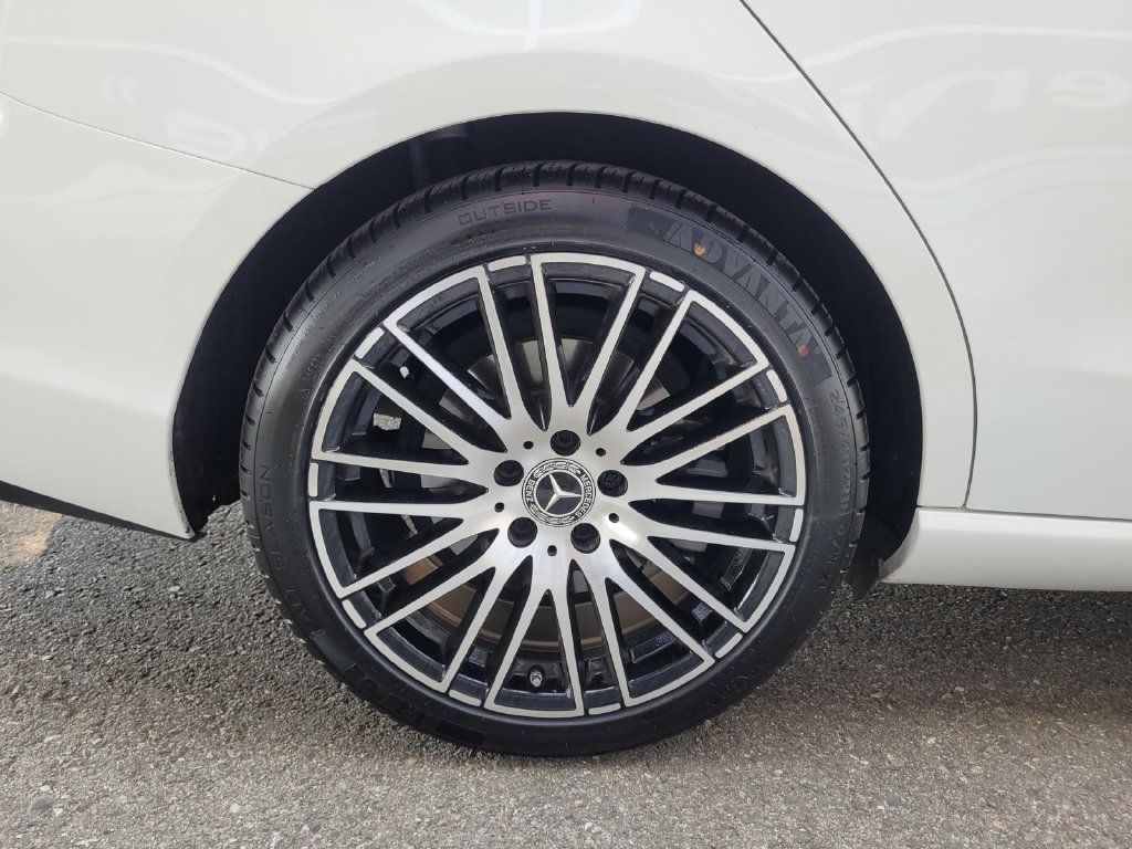 Used 2023 Mercedes-Benz C 300 Sedan image 38