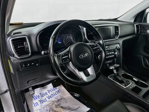 Used 2020 Kia Sportage EX FWD image 9