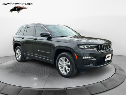 Used 2023 Jeep Grand Cherokee Limited w/ Trailer Tow Prep Group (B)