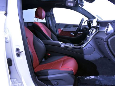 Used 2023 Mercedes-Benz GLC 300 4MATIC Coupe image 26