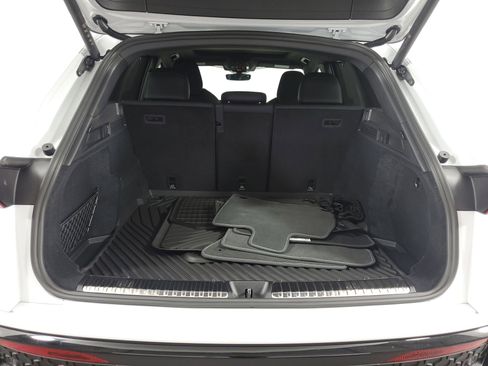 New 2025 Audi SQ5 Premium Plus image 19