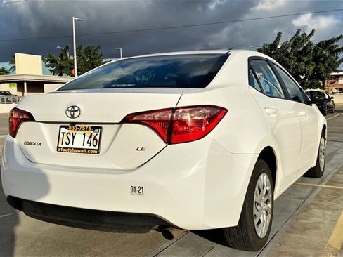 Used 2019 Toyota Corolla LE FWD image 4