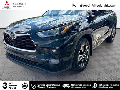 Used 2023 Toyota Highlander XLE