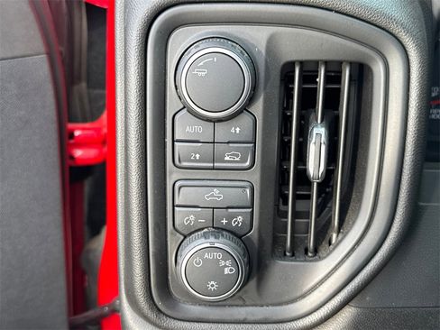 Used 2022 Chevrolet Silverado 1500 Custom image 7