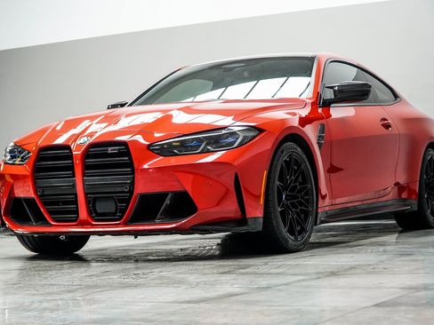 Used 2021 BMW M4 Competition w/ M Carbon Exterior Package image 9