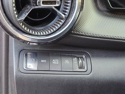 Used 2025 Chevrolet Equinox LT AWD/4WD image 10