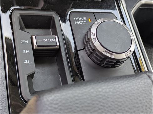 Used 2023 Toyota Tundra SR5 AWD/4WD image 25