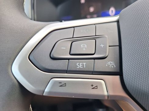 New 2026 Volkswagen Taos S FWD image 12