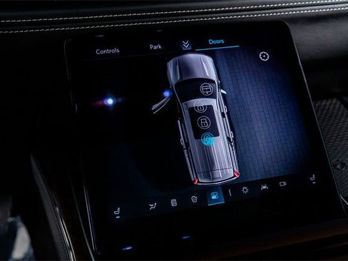 Used 2025 Cadillac Escalade Sport Platinum image 46