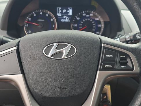 Used 2017 Hyundai Accent SE FWD image 12