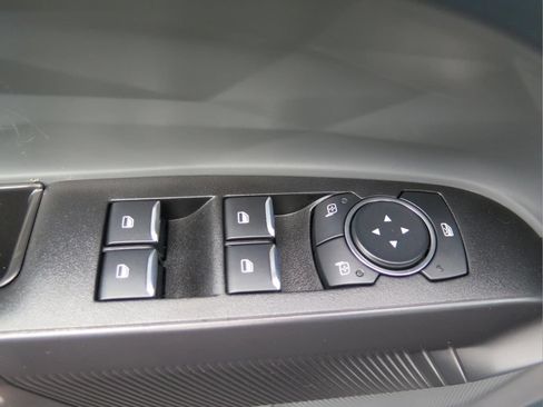 Used 2026 Ford Maverick Lobo AWD/4WD image 10