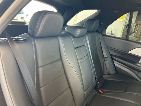 Used 2024 Mercedes-Benz GLE 450e 4MATIC image 30