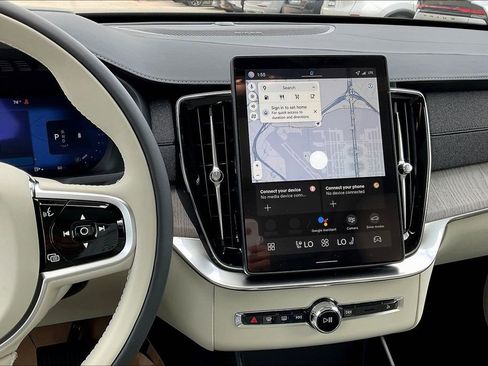 New 2026 Volvo XC90 B5 Ultra w/ Protection Package Premier image 25