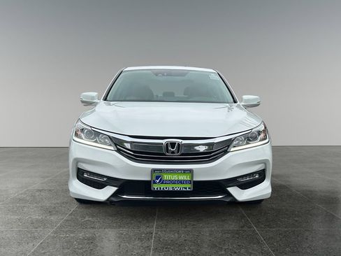 Used 2017 Honda Accord EX-L image 2