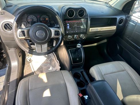 Used 2016 Jeep Compass 75th Anniversary w/ Power Value Group image 22