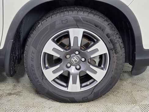 Used 2019 Honda Ridgeline RTL-T image 10