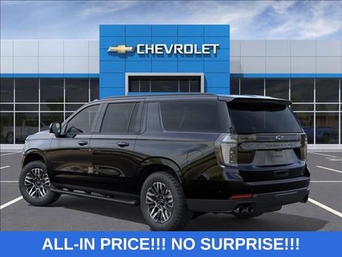 New 2026 Chevrolet Suburban Z71 w/ Comfort Package AWD/4WD image 3