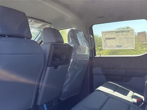 New 2026 Ford F350 XL w/ XL Chrome Package AWD/4WD image 18