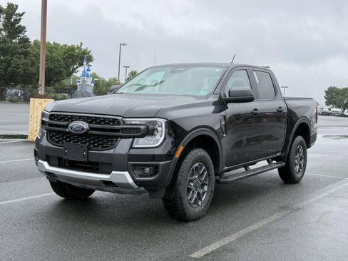 New 2025 Ford Ranger XLT w/ FX4 Off-Road Package image 5
