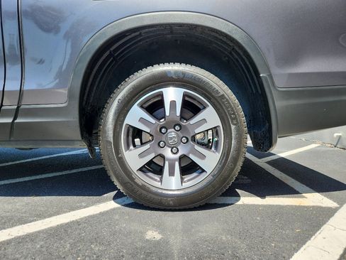 Used 2018 Honda Ridgeline RTL-E image 34