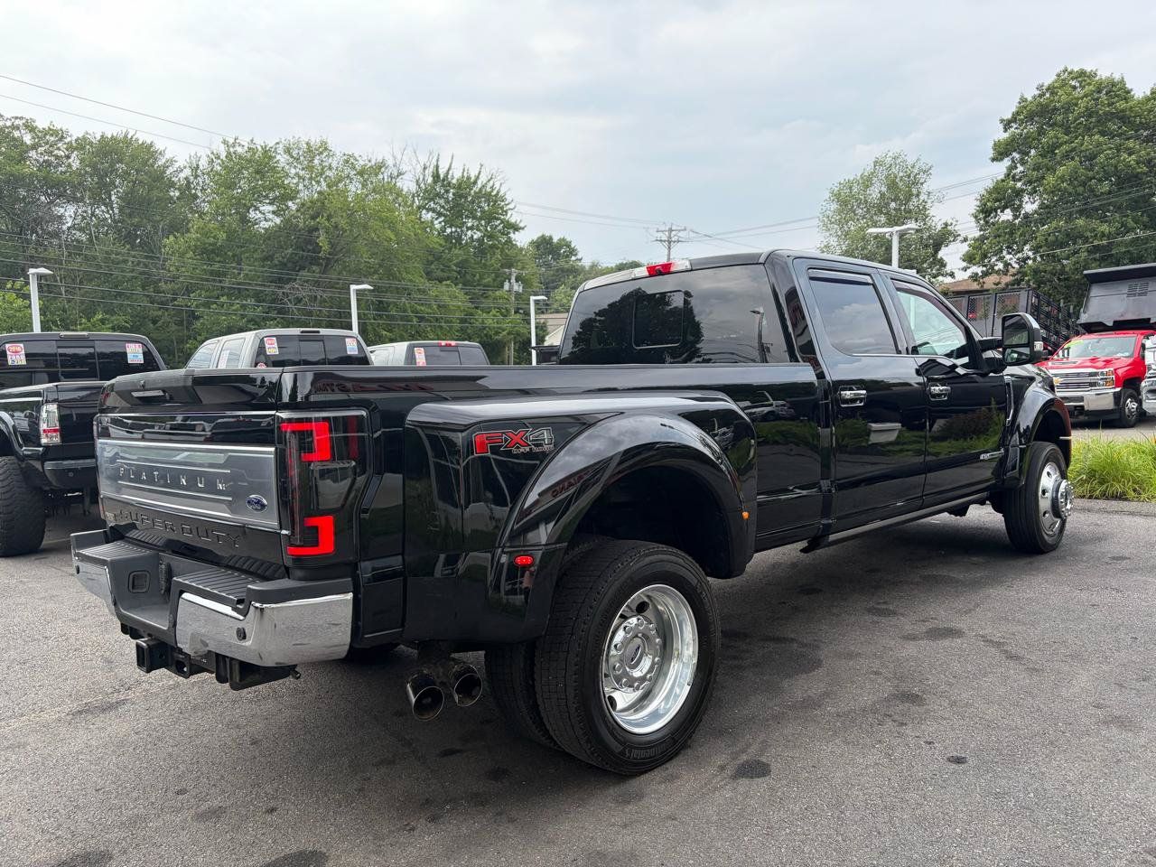 Used 2017 Ford F450 Platinum w/ Platinum Ultimate Package AWD/4WD image 7