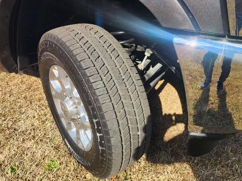 Used 2021 RAM 2500 Laramie AWD/4WD image 14