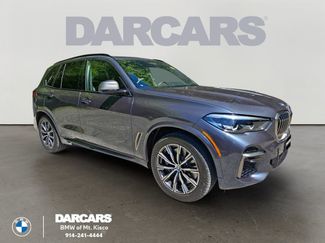 Used 2022 BMW X5 M50i AWD/4WD video 1