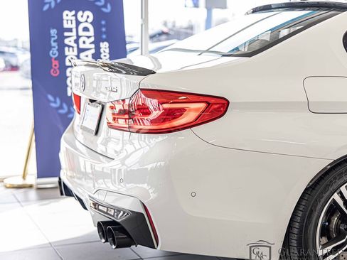 Used 2019 BMW M5 w/ Executive Package image 15