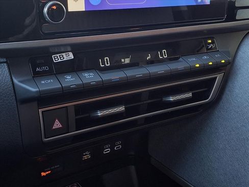 Certified 2025 Toyota Camry LE image 10