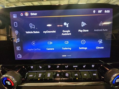Certified 2026 Chevrolet Colorado Z71 w/ Technology Package AWD/4WD image 19