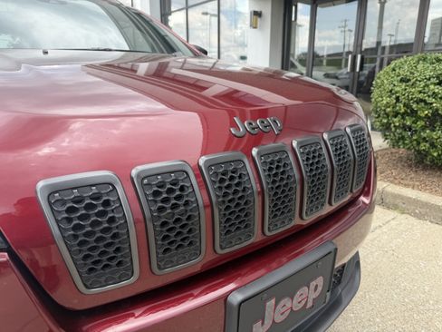 Used 2021 Jeep Cherokee Latitude Lux 80th Anniv w/ Quick Order Package 2YU 80th AWD/4WD image 31