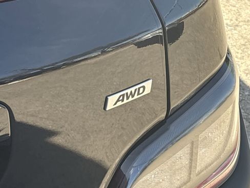 Used 2023 Hyundai Kona SEL image 19