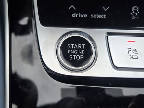 New 2026 Audi Q7 3.0T Premium Plus AWD/4WD image 19