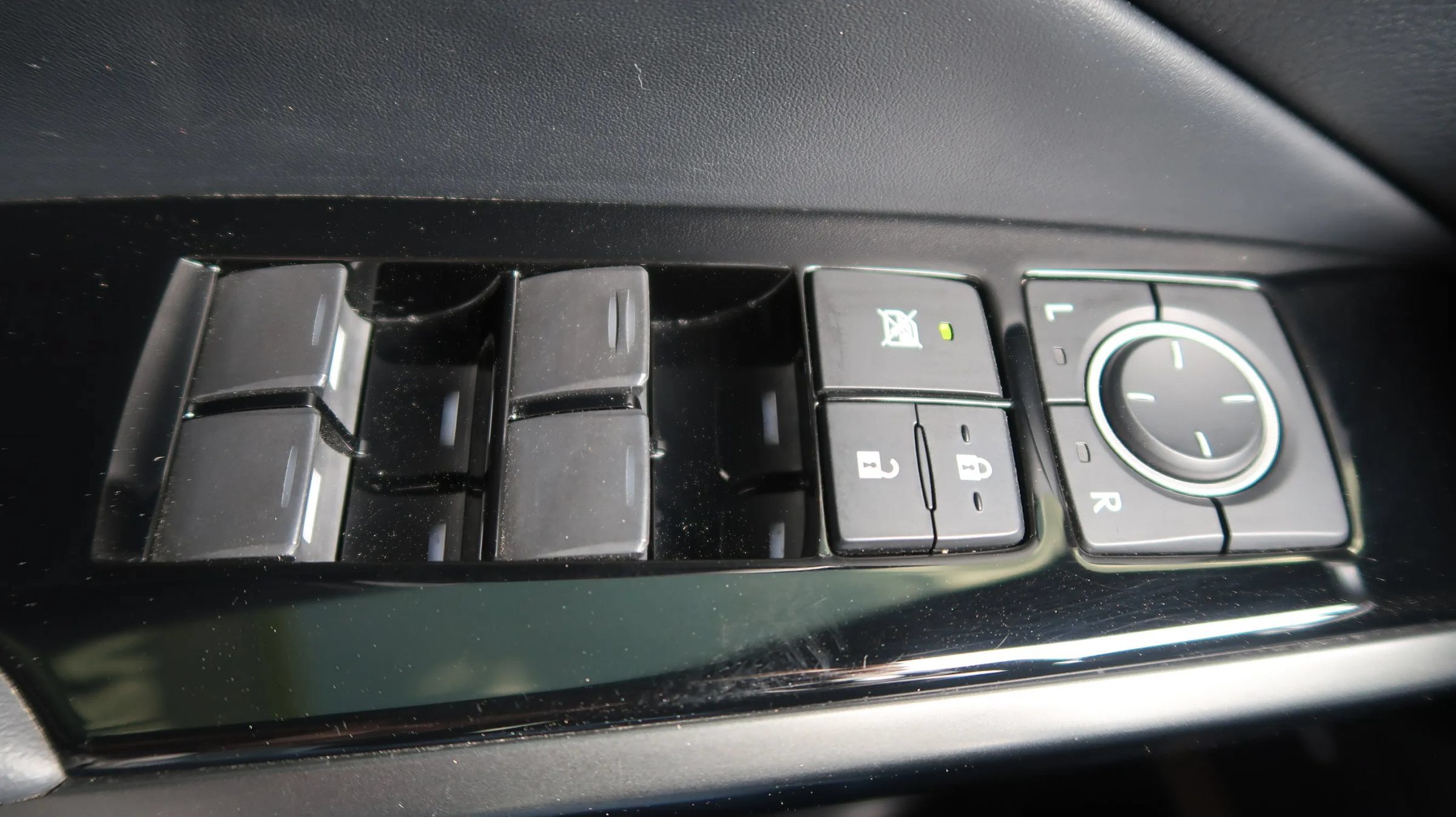 Used 2024 Lexus IS 300 F Sport w/ Accessory Package 2 RWD image 40
