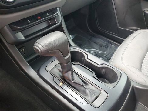 Used 2018 GMC Canyon 2WD Crew Cab image 18