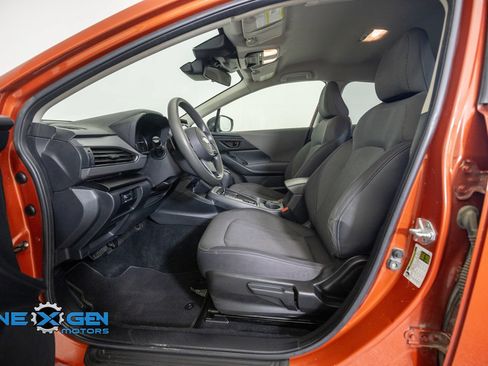 Used 2024 Subaru Crosstrek 2.0i Premium AWD/4WD image 11