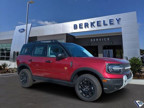 New 2025 Ford Bronco Sport Badlands w/ Badlands Tech Package AWD/4WD image 1