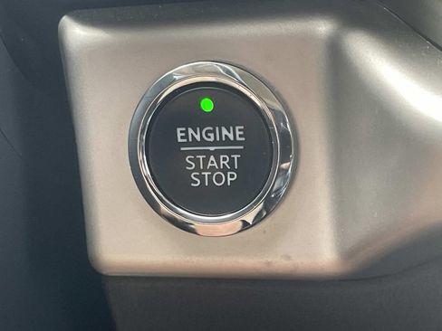 Used 2024 Ford Expedition Max XLT RWD image 22