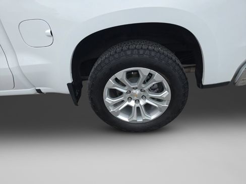 Used 2024 Chevrolet Silverado 1500 LTZ AWD/4WD image 33