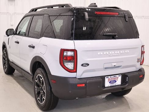 New 2026 Ford Bronco Sport Outer Banks w/ Outer Banks Tech Package+ AWD/4WD image 7