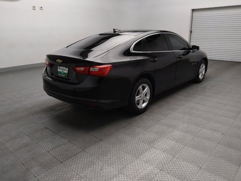 Used 2021 Chevrolet Malibu LS FWD image 9