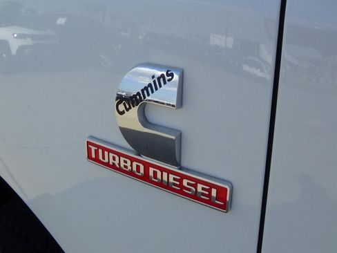Certified 2024 RAM 2500 Laramie AWD/4WD image 13