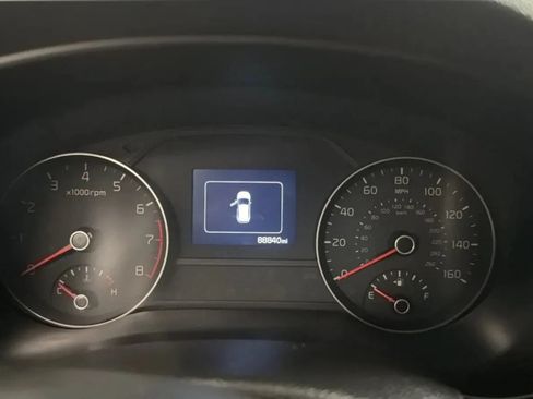 Used 2017 Kia Sportage EX w/ EX Technology Package FWD image 12