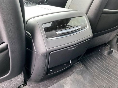 Used 2022 Cadillac Escalade Sport w/ Touring Package AWD/4WD image 10