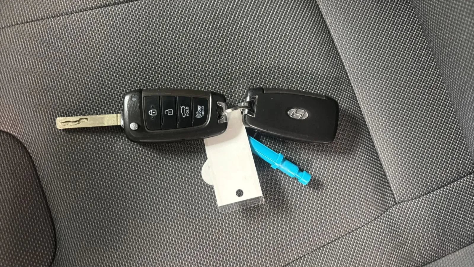 Used 2023 Hyundai Elantra SE FWD image 29