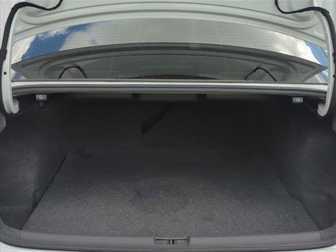 Used 2022 Volkswagen Passat 2.0T R-Line image 6